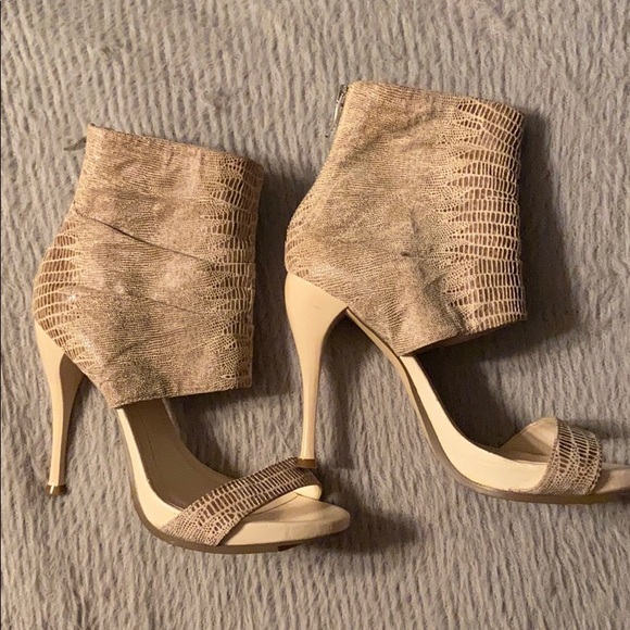 BCB Generation "maemi" snakeskin heels - Picture 3 of 4